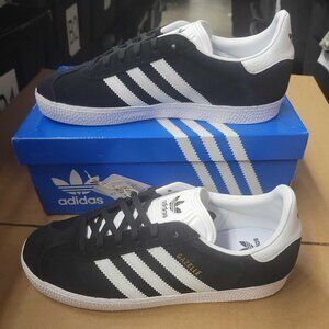 NWT Adidas Unisex Originals Kids Gazelle Black/White/Gold-SZ 5 Big Kid